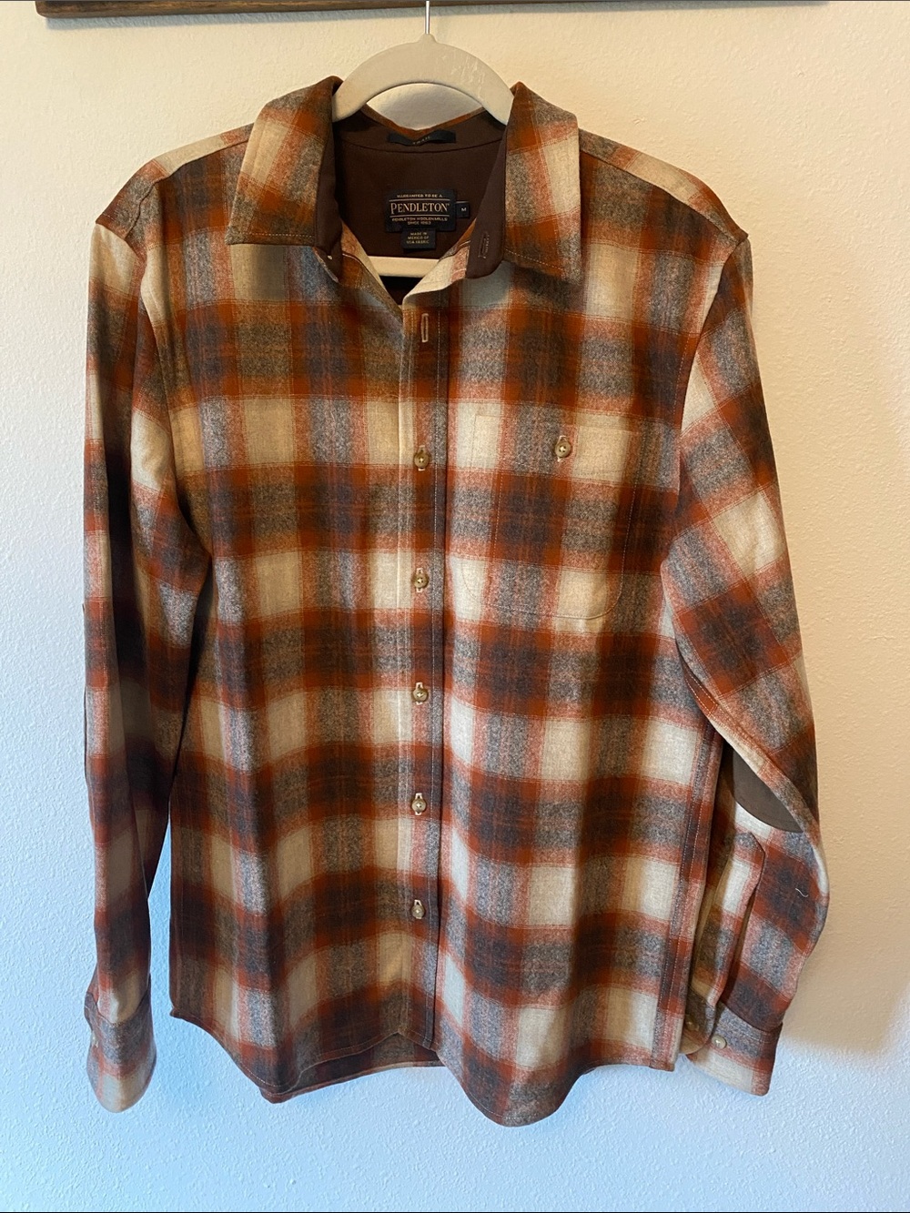 Pendleton Men’s Trail Rust and Cream Plaid Shirt Men’s M